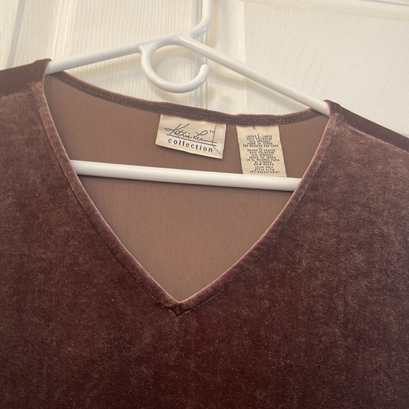 Vintage Kathie Lee Collection brown shirt - Picture 2 of 4